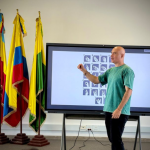 Servidores de Chía se capacitan en Lengua de Señas Colombiana